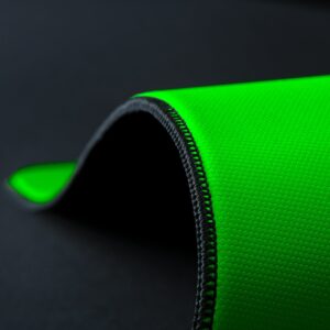 Ігрова поверхня Razer Gigantus V2 PRO Сontrol L (RZ02-05490400-R3M1)